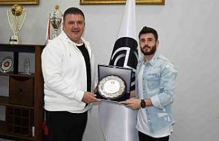 Mehmet Yılmaz Manisa FK’ya veda etti