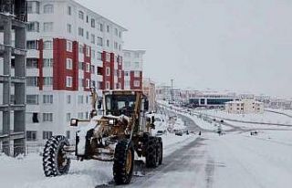 Meram’da yoğun kar mesaisi