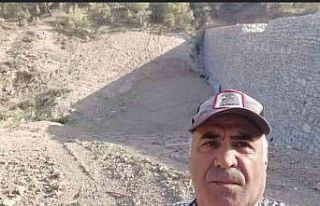 Mersin’de iş makinesinden üzerine parça düşen...