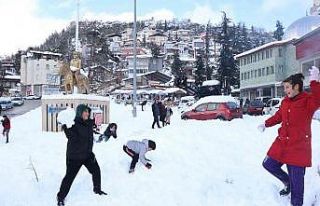 Mersinlilerin kar sevinci