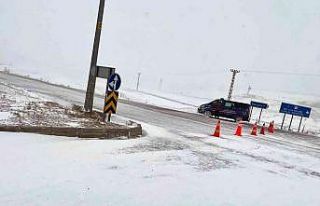 Midyat’ta bazı yollar araç trafiğine kapatıldı