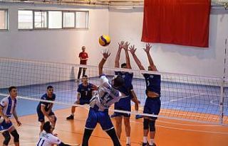 Milas Belediyespor, voleybol maçından mağlup ayrıldı