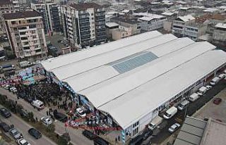 Millet Mahallesi modern pazar alanına kavuştu