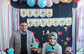 Minik öğrencilerin Okuma Bayramı sevinci