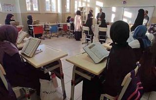 Müftü Can’dan hafız okuluna ziyaret