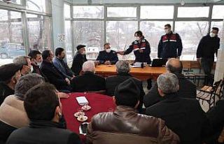 Muhtarlara ailenin korunması ve kadına şiddet anlatıldı