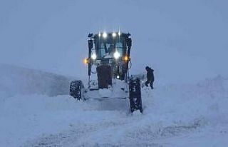 Muş’ta 211 köy yolu ulaşıma kapandı