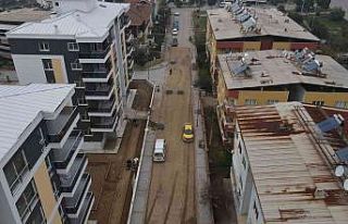 Nazilli Belediyesi, Zafer Mahallesi’nde yol çalışmalarına...