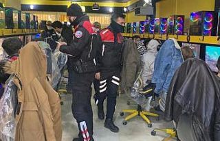 Nazilli polisinden internet kafelere denetim