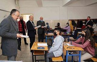 Nevşehir Belediyesi’nden Öğrencilere destek