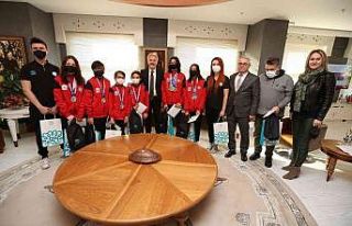 Nilüferli yüzücüler başarılarıyla gururlandırdı