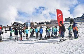 Öğrencilerin kayak heyecanı