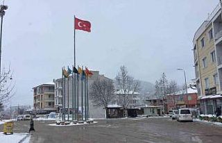 Osmaneli’nde karla mücadele çalışmaları devam...