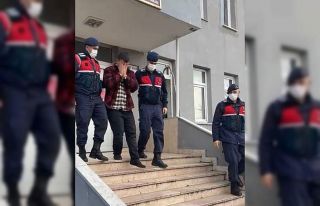 Otobüslerden hırsızlık yapıyordu, 15 suç kaydı...