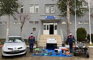 Otomobil ve ATV hırsızları jandarmada tarafından...