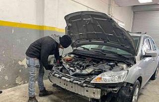 (ÖZEL) Trafik kazaları arttı, kaportacılarda yoğunluk...