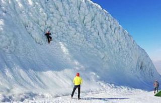 Palandökende buz tırmanışı nefesleri kesecek
