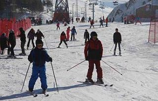 Palandöken’de doluluk oranı yüzde yüze ulaşan...