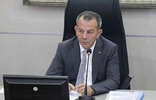 Partisinden uyarı cezası alan Özcan’dan, CHP’ye...