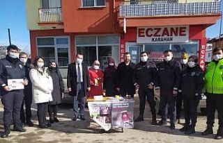 Pazarlar polisi KADES’in tanıtımı için stant...