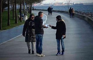 Pendik’te talihsiz vatandaşın hem aracı yandı,...