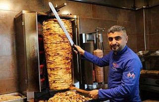 Piton döner, yurt içi ve yurt dışına açılıyor
