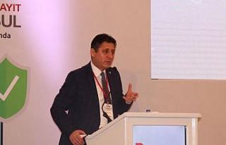 Rekabet Kurumu Başkanı Küle: “Zincir marketlere...