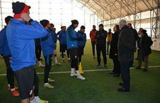 Rektör Çakar Düzcespor’a zorlu yolda başarılar...