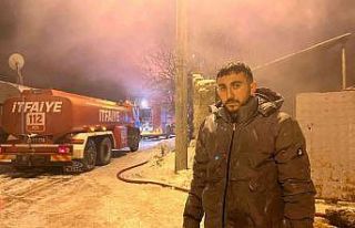 Saatlerce süren yangında 80 kadar hayvan telef oldu