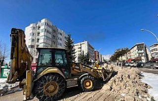 Safranbolu’da kar yığınları toplanıyor