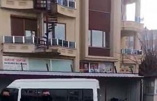 Sahte küpeleri satmaya çalışırken suçüstü...