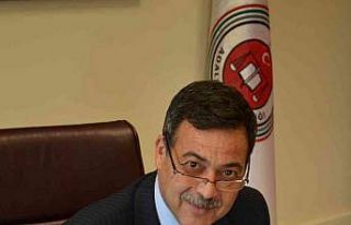 Şair Mehmet Aksu üniversite onur köşesinde