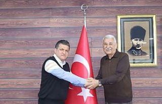 Salihli’de 45 yıllık başkan koltuğu bırakıyor