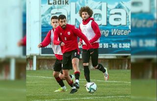 Samsunspor ile Kocaelispor 55. randevuya çıkıyor