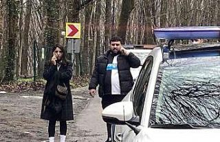 Sarıyer’de virajı alamayan otomobil takla attı:...