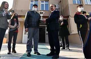 Şehidin adının yaşatıldığı okul il birincisi...