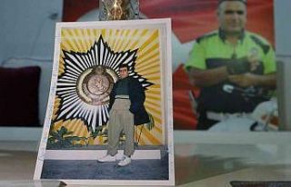 Şehit polis Fethi Sekin’in 27 yıl önceki fotoğrafı...