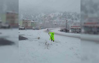Sertavul Geçidi’nde zincirsiz araç geçişine...