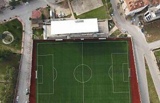 Servergazi futbol sahası görücüye çıkıyor