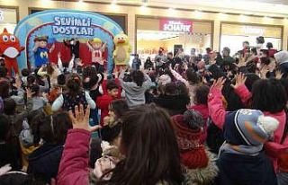 ’Sevimli Dostlar’ Ceylan Karavil Park AVM’de...