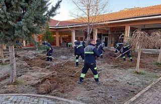 Sıcak havalar belediye ekiplerini harekete geçirdi