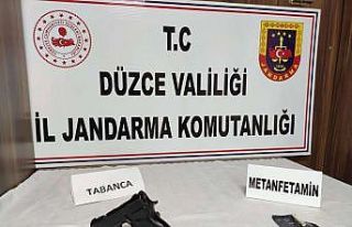 Şikayet üzerine durduruldu, üzerinden uyuşturucu...