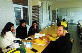 Silvan’da mahsur kalan 25 kişi Kaymakamlıkça...