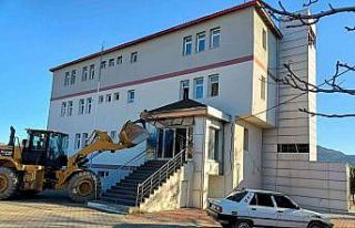 Sincik Hükumet Konağı yıkılacak