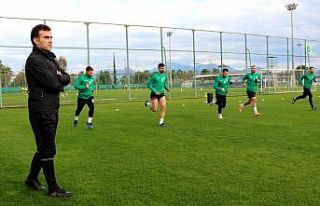 Sivas Belediyespor’un Antalya kampı sürüyor