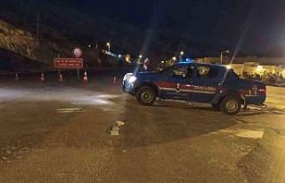 Sivas-Gürün karayolu tipi nedeniyle ulaşıma kapatıldı