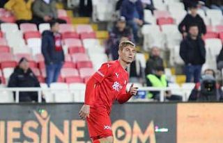 Sivassporlu Muhammed Emin İskenderunspor’a transfer...