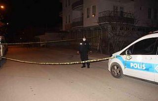 Sokak ortasında silahlı saldırı: 1 yaralı