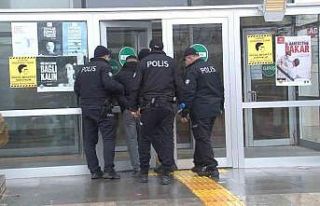 Suçüstü yapılan kablo hırsızı gözaltına alındı