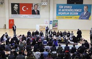 Sürekli, yeni yıl hedefini gençlerle koydu